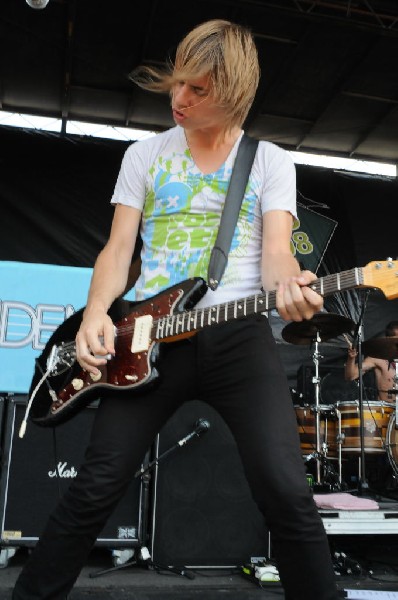 The Academy Is on the Route 66 Stage, Warped Tour, Verizon Wireless Amphith