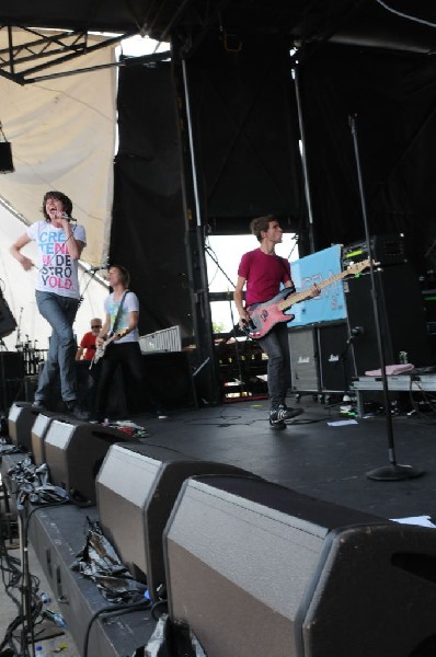 The Academy Is on the Route 66 Stage, Warped Tour, Verizon Wireless Amphith