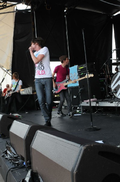 The Academy Is on the Route 66 Stage, Warped Tour, Verizon Wireless Amphith