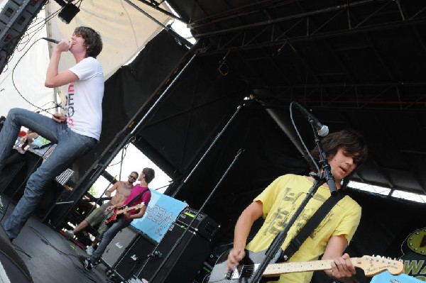 The Academy Is on the Route 66 Stage, Warped Tour, Verizon Wireless Amphith