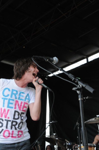 The Academy Is on the Route 66 Stage, Warped Tour, Verizon Wireless Amphith