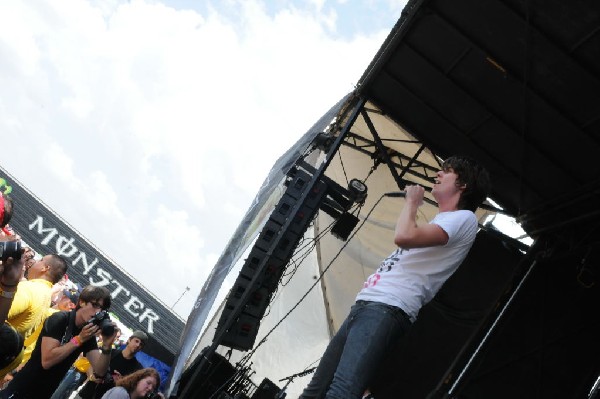 The Academy Is on the Route 66 Stage, Warped Tour, Verizon Wireless Amphith