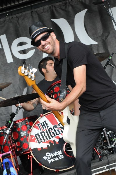 The Briggs on the Hurley Stage, Warped Tour, Verizon Wireless Amphitheater,