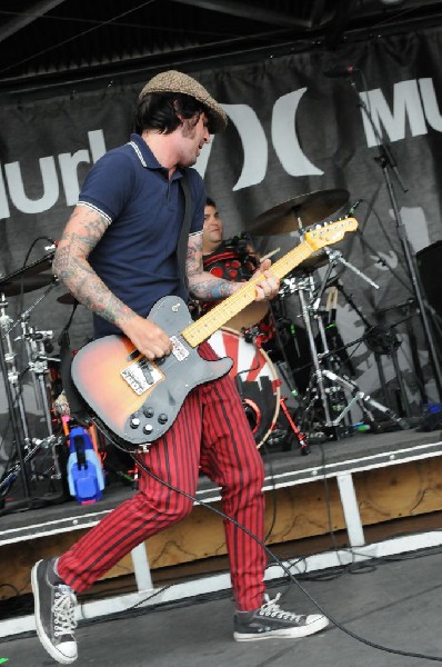 The Briggs on the Hurley Stage, Warped Tour, Verizon Wireless Amphitheater,