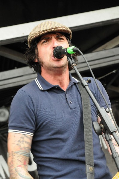 The Briggs on the Hurley Stage, Warped Tour, Verizon Wireless Amphitheater,