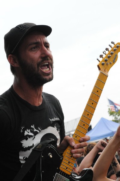 The Briggs on the Hurley Stage, Warped Tour, Verizon Wireless Amphitheater,