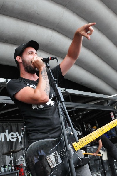 The Briggs on the Hurley Stage, Warped Tour, Verizon Wireless Amphitheater,