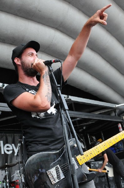 The Briggs on the Hurley Stage, Warped Tour, Verizon Wireless Amphitheater,