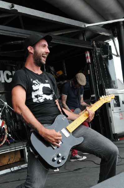 The Briggs on the Hurley Stage, Warped Tour, Verizon Wireless Amphitheater,