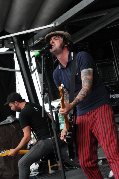 The Briggs on the Hurley Stage, Warped Tour, Verizon Wireless Amphitheater,