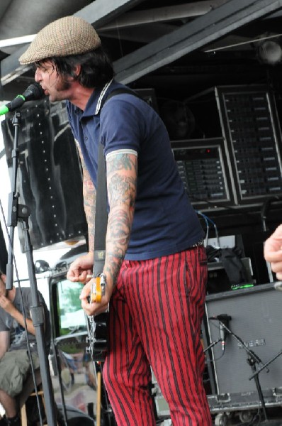 The Briggs on the Hurley Stage, Warped Tour, Verizon Wireless Amphitheater,