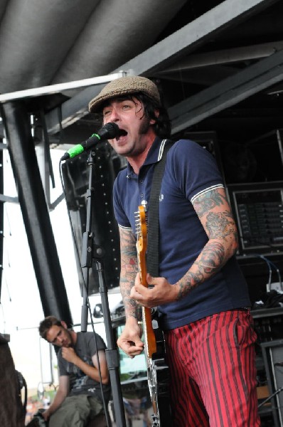 The Briggs on the Hurley Stage, Warped Tour, Verizon Wireless Amphitheater,