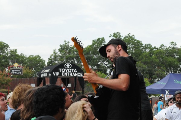 The Briggs on the Hurley Stage, Warped Tour, Verizon Wireless Amphitheater,