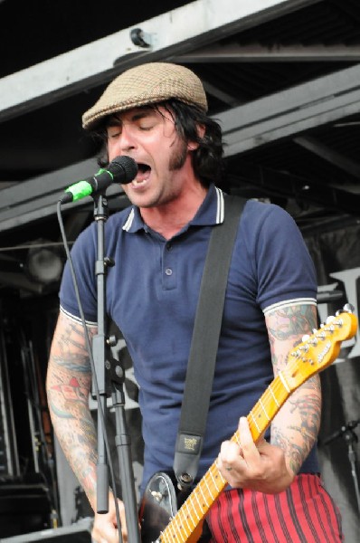 The Briggs on the Hurley Stage, Warped Tour, Verizon Wireless Amphitheater,