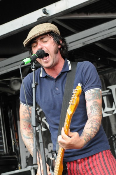 The Briggs on the Hurley Stage, Warped Tour, Verizon Wireless Amphitheater,