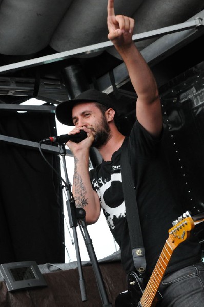 The Briggs on the Hurley Stage, Warped Tour, Verizon Wireless Amphitheater,