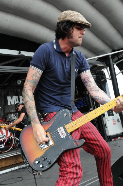 The Briggs on the Hurley Stage, Warped Tour, Verizon Wireless Amphitheater,