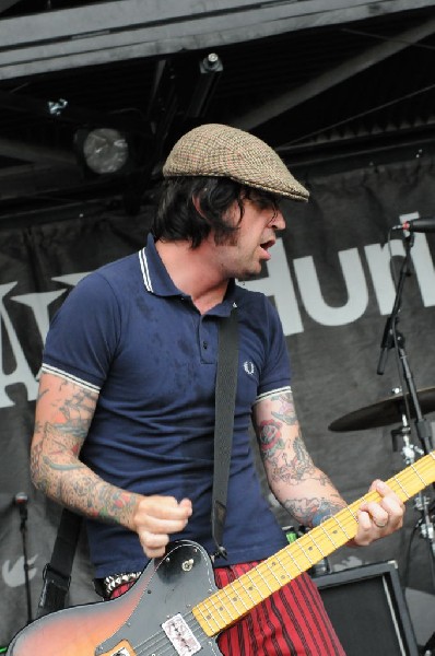 The Briggs on the Hurley Stage, Warped Tour, Verizon Wireless Amphitheater,