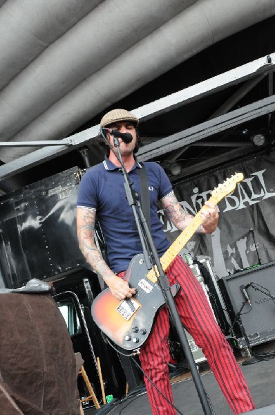 The Briggs on the Hurley Stage, Warped Tour, Verizon Wireless Amphitheater,