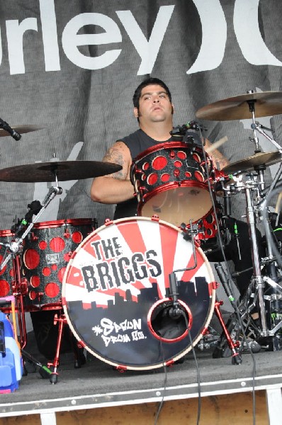 The Briggs on the Hurley Stage, Warped Tour, Verizon Wireless Amphitheater,