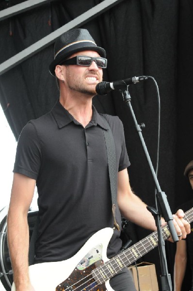 The Briggs on the Hurley Stage, Warped Tour, Verizon Wireless Amphitheater,