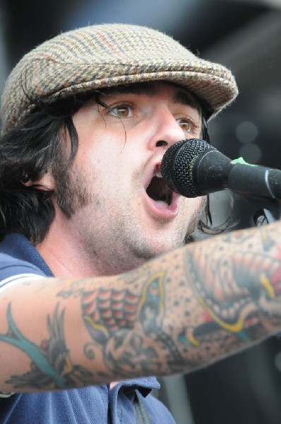 The Briggs on the Hurley Stage, Warped Tour, Verizon Wireless Amphitheater,