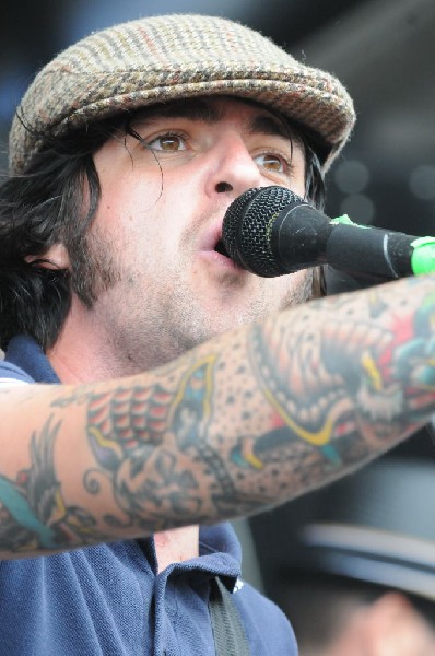 The Briggs on the Hurley Stage, Warped Tour, Verizon Wireless Amphitheater,