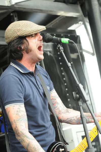 The Briggs on the Hurley Stage, Warped Tour, Verizon Wireless Amphitheater,