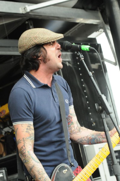 The Briggs on the Hurley Stage, Warped Tour, Verizon Wireless Amphitheater,