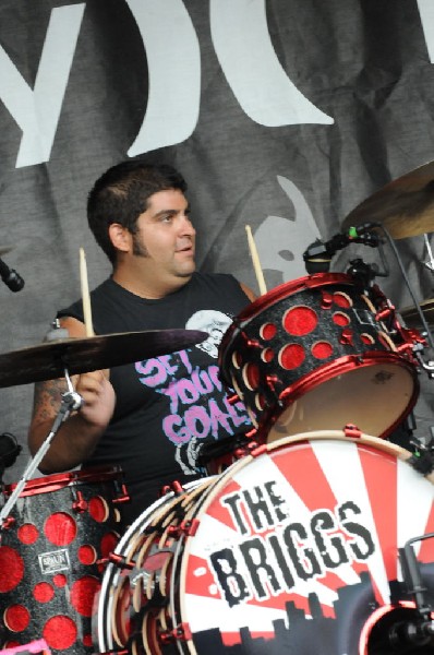 The Briggs on the Hurley Stage, Warped Tour, Verizon Wireless Amphitheater,