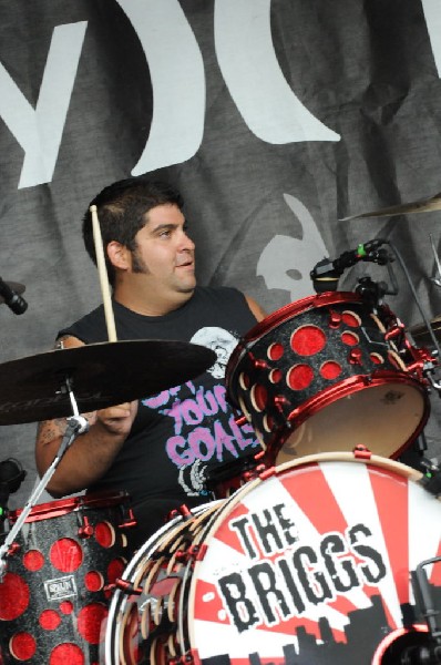 The Briggs on the Hurley Stage, Warped Tour, Verizon Wireless Amphitheater,