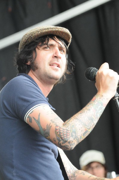 The Briggs on the Hurley Stage, Warped Tour, Verizon Wireless Amphitheater,