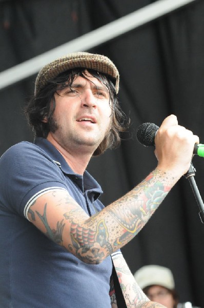 The Briggs on the Hurley Stage, Warped Tour, Verizon Wireless Amphitheater,