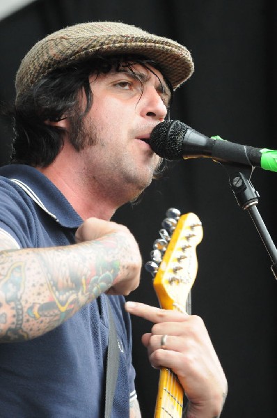 The Briggs on the Hurley Stage, Warped Tour, Verizon Wireless Amphitheater,