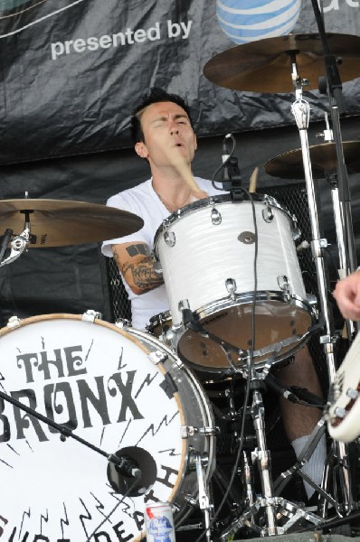 The Bronx on the Route 66 Stage, Warped Tour, Verizon Wireless Amphitheater
