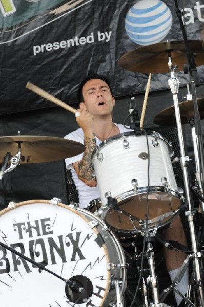 The Bronx on the Route 66 Stage, Warped Tour, Verizon Wireless Amphitheater