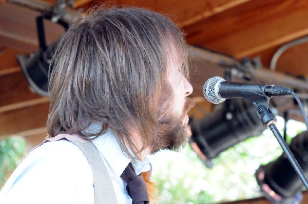 The Golden Dogs at the Roky Erickson Ice Cream Social at Threadgill's, Aust