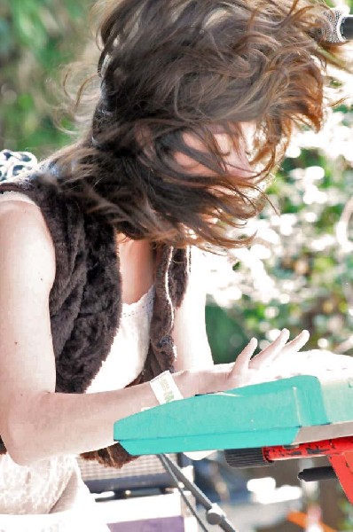 The Golden Dogs at the Roky Erickson Ice Cream Social at Threadgill's, Aust