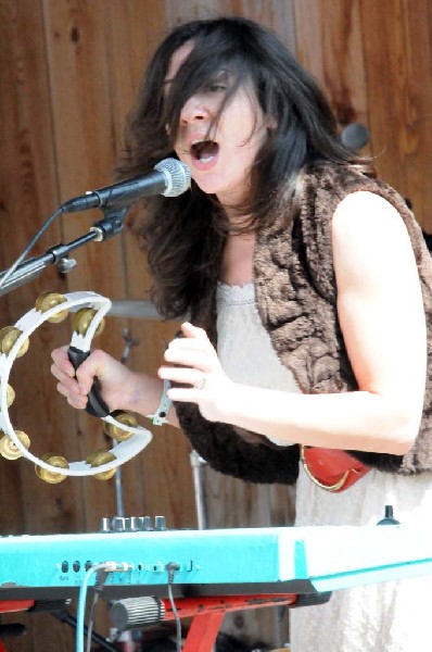 The Golden Dogs at the Roky Erickson Ice Cream Social at Threadgill's, Aust