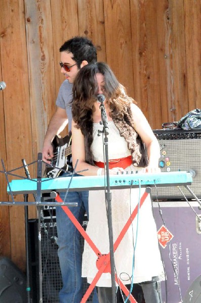 The Golden Dogs at the Roky Erickson Ice Cream Social at Threadgill's, Aust