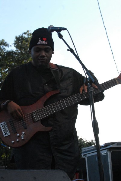 The Lee Boys at The Back Yard, Austin, Texas
