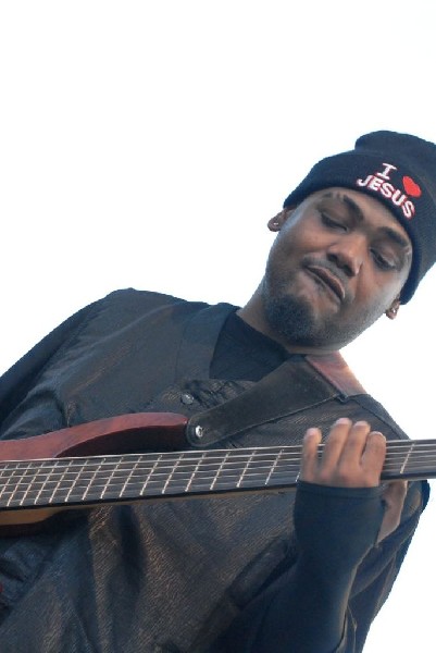 The Lee Boys at The Back Yard, Austin, Texas