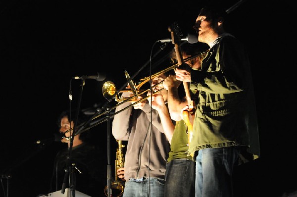 The Peoples Party perform in the street, Austin, Texas, SXSW 2008