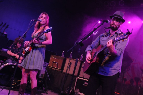 The Wellspring at Stubb's BarBQ, Austin, Texas April 16, 2011 - photo by Je