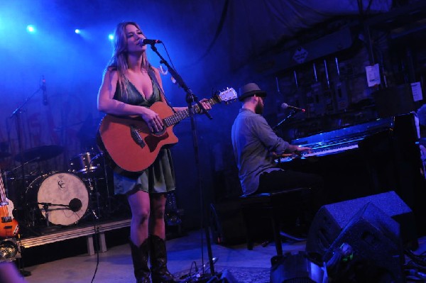 The Wellspring at Stubb's BarBQ, Austin, Texas April 16, 2011 - photo by Je