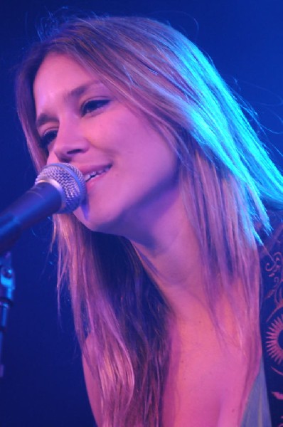 The Wellspring at Stubb's BarBQ, Austin, Texas April 16, 2011 - photo by Je