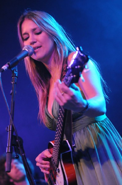 The Wellspring at Stubb's BarBQ, Austin, Texas April 16, 2011 - photo by Je