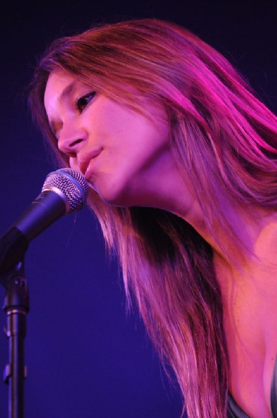 The Wellspring at Stubb's BarBQ, Austin, Texas April 16, 2011 - photo by Je