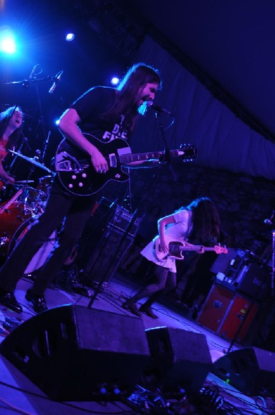 The Willowz at Stubb's BarBQ, Austin, Texas