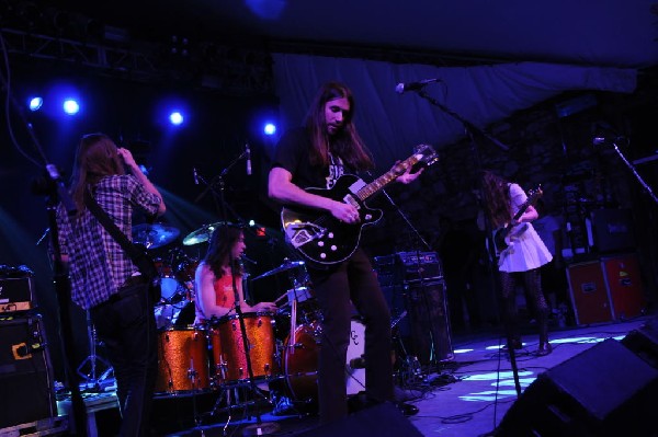 The Willowz at Stubb's BarBQ, Austin, Texas